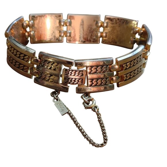 Vintage Monet Gold Tone Chain Link Hinged Bracelet Safety Chain Large - Picture 1 of 7